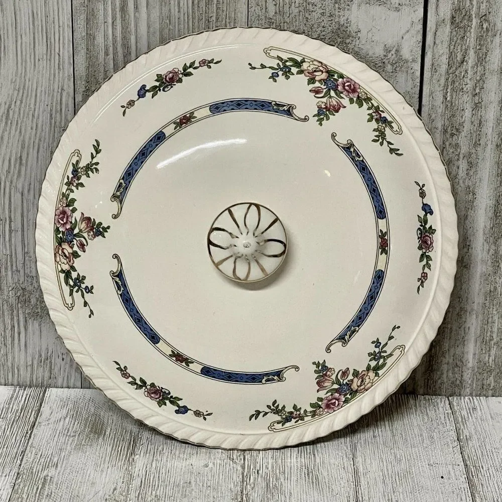 Vintage Round Covered Vegetable Eastbourne (Old English) by JOHNSON BROTHERS